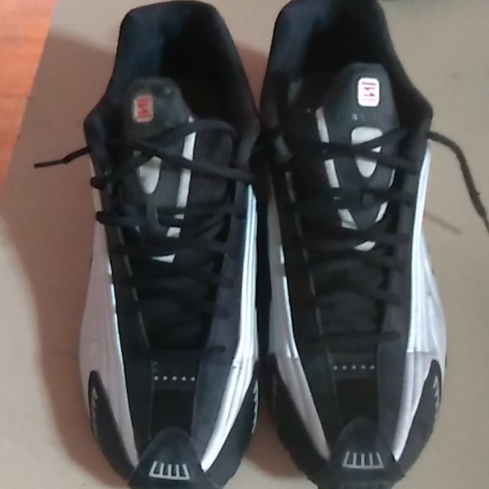 Nike shox